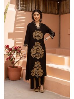 Autumnlane - Bakul Pitch Printed Kurta & Pant (Set of 2)