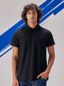 UNSTD - Men Black Regular Fit Textured Polo T-shirt