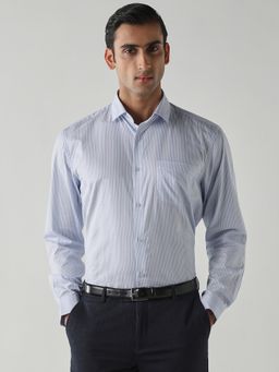 Reid & Taylor - Men Blue Stripes Full Sleeves Shirt
