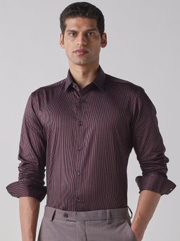 Reid & Taylor - Men Wine Stripes Full Sleeves Shirt
