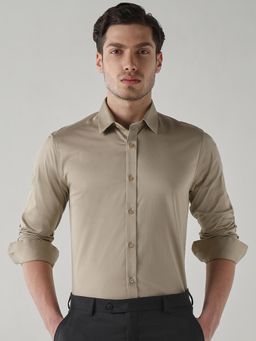Reid & Taylor - Men Beige Solid Full Sleeves Shirt
