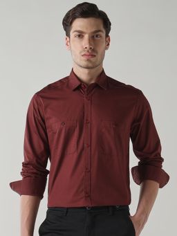 Reid & Taylor - Men Maroon Solid Full Sleeves Shirt