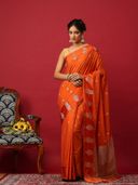 Orange color option, Sold out, Currently selected