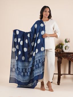 Style Shoes - Women Polka Dot Handloom Block Printed Blue Dupatta