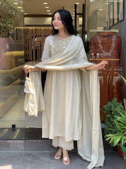 Odette - White Cotten Blend Embroidered Anarkali Kurta With Pant And Dupatta