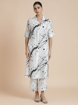 Black & Blah Blah - Floral Printed A-Line Co-Ord Set