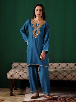 Kashmir Box - Golden Boti Tilla Embroidered Blue Woollen Kurti And Pant
