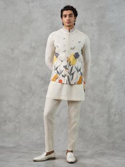 Twamev - Off White Elegance Kurta with Trouser and Jacket