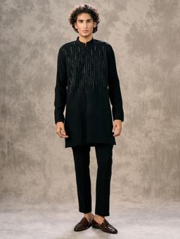 Twamev - Elegant Black Knit Kurta with Pant