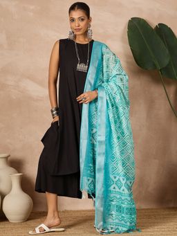 InWeave - Black Round Neck D42 Kurta with Palazzo and Dupatta (Set of 3)