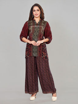 Amchoor - Maroon Crepe Floral Print Kurta with Pant (Set of 2)