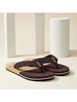 one8 - Mens Anti-Skid Comfort Footbed Light Weight Flipflops Brown
