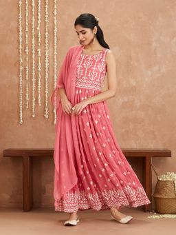 Gajra Gang - Bani Pink Chikankari work Anarkali Dupatta Legging GGSKD42 (Set of 3)