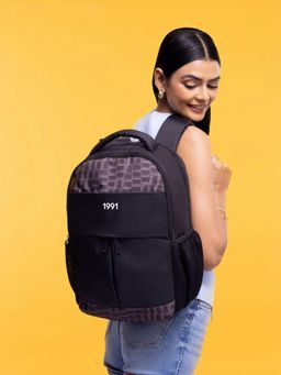 Zouk - Brown Women Classic Backpack