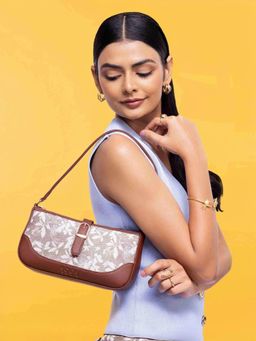 Zouk - Women Coorg Husk Classic Handbag
