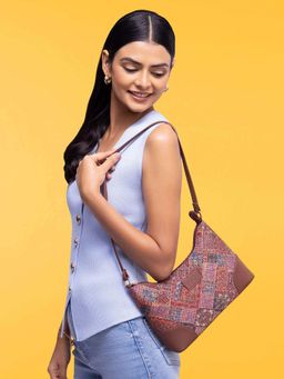 Zouk - Women Vegan Leather Bhuj Rabari Regular Handbag