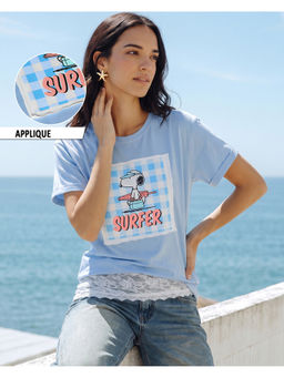 Bewakoof - Peanuts Sky Blue Beach Day Applique Boyfriend T-shirt