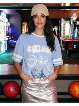Bewakoof - S.W.Smiley Dutch Canal Blue Graphic Printed Oversized T-shirt