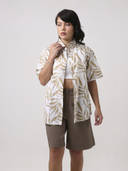 Beige color option, Currently selected