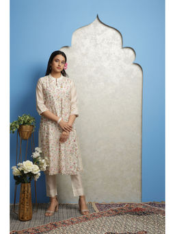 SMRITI GUPTA - Off White Embroidered Kurta