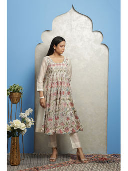 SMRITI GUPTA - Off White Embroidered Anarkali