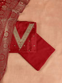 Red color option, Sold out, Currently selected