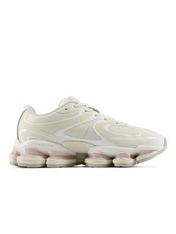 New Balance - Unisex 2000 Sneakers