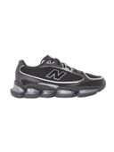 Black color option, Sold out, Currently selected