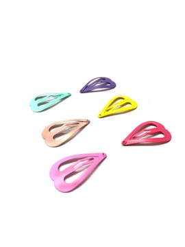 Buy OOMPH Jewellery Heart Shape Candy Color Metal Tic Tac Hair.