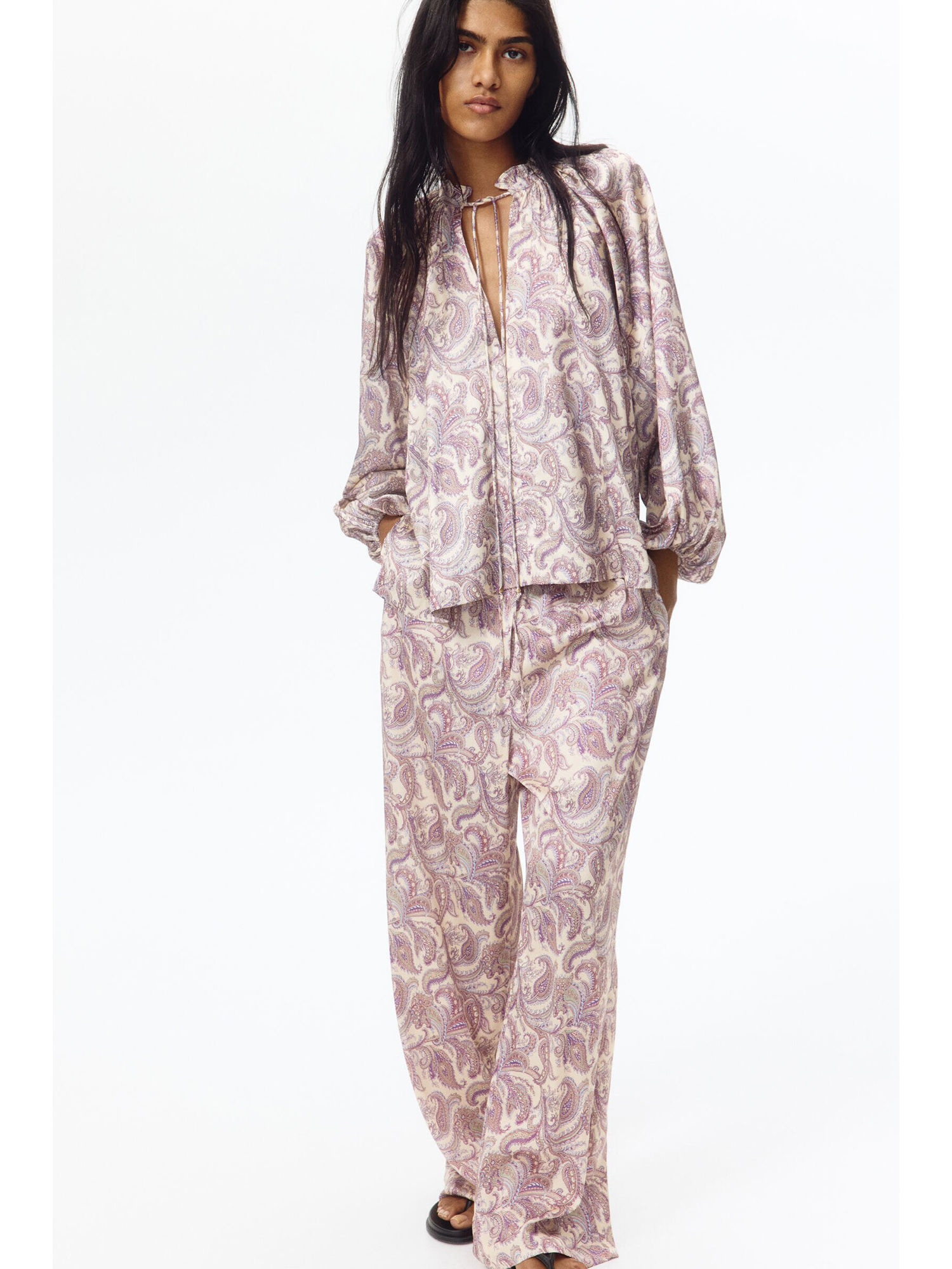 h&m Women Purple Satin drawstring trousers-picture-50
