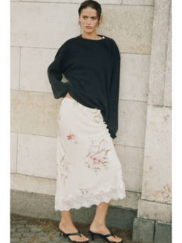 H&M - Women White Lace-trimmed midi skirt