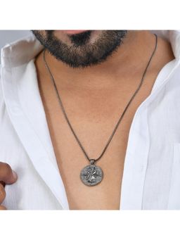 Voylla - Eclipse Wayfinder Black Mens Necklace
