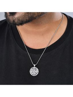 Voylla - Statement Anchor bound Mens Necklace