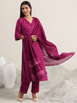 Libas - Pink Floral Printed Straight Kurta with Pant and Dupatta (Set of 3)