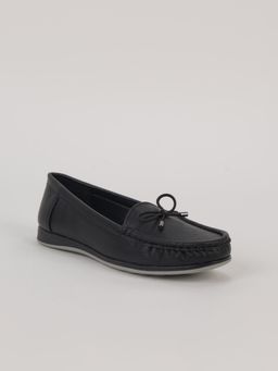 SCENTRA - Women Black Moccasins