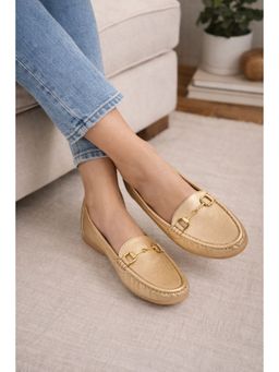 SCENTRA - Women Rose Gold Loafers