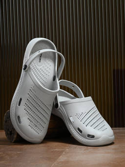 Off Limits - Men Grey Bora Bora Clogs