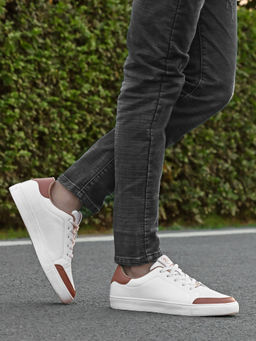 Off Limits - Skyline Cream Sneaker