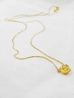 ORNAMAAS - Gold-Plated Rose Pendant Necklace