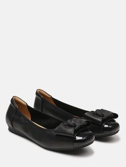 PAZZION - Women's Off White Jan Buckle Bow Square Toe Ballerina