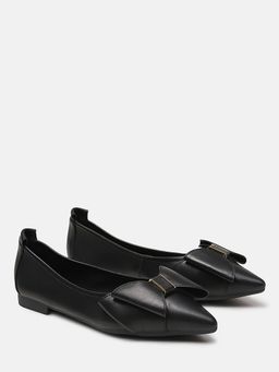 PAZZION - Women's Black Alicia Bow Ballerina