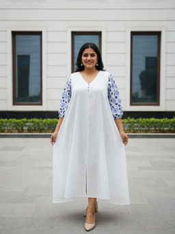Qurvii - A-Line Cotton with Printed Sleeves White Dress