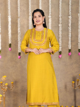 ARAMYA - Mustard Vertigan Straight Solid Kurta for Women