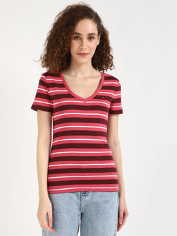 Tommy Hilfiger - Women Red T-Shirt