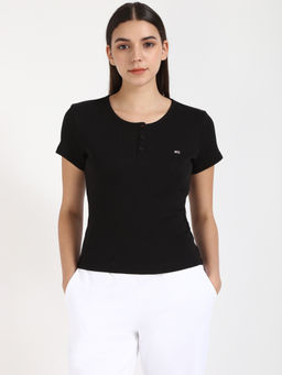 Tommy Hilfiger - Women Black T-Shirt