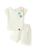 Off White color option, Currently selected