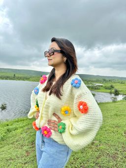 SUGERCANDY - Multicoloured Daisy Beige Cardigan