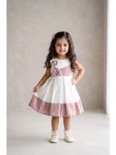 Pink color option, Currently selected