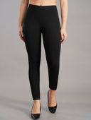 Black color option, Currently selected