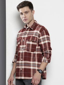 The Indian Garage Co - Men Regular Fit Maroon Checked Full Sleeves Cutaway Collar Overshirt